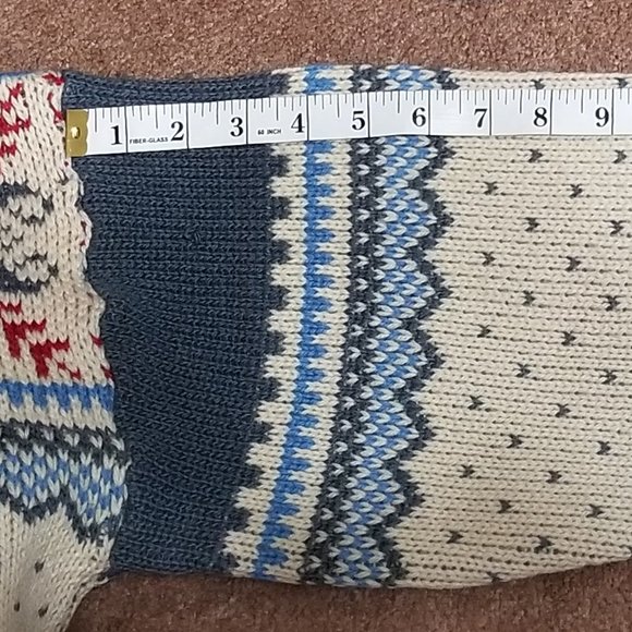 COPY - COPY - Vintage Snowflake Sweater - Picture 9 of 16